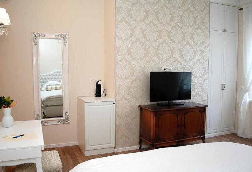 חדר פרמיום לשלושה, Banica Apartments & Rooms