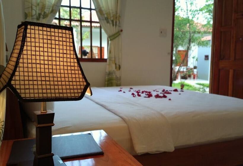 ویلای استاندارد با چشمانداز باغ, Highland Bungalow