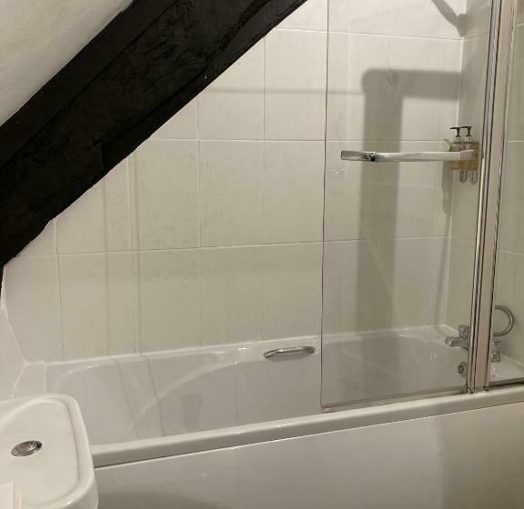 スタンダードトリプルルーム, The Cridford Inn