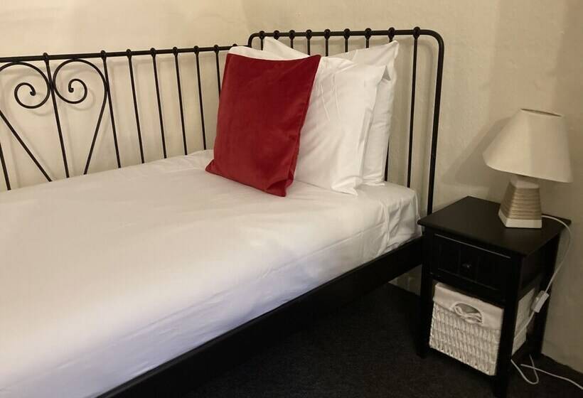 スタンダードトリプルルーム, The Cridford Inn