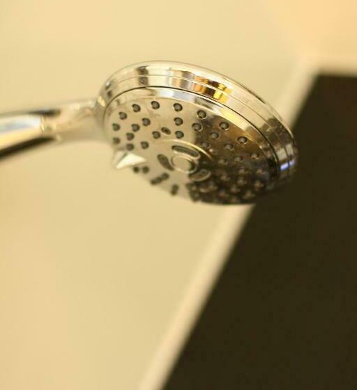 带大床的套房, The Ship Leopard Hotel No Children