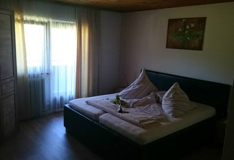 اتاق استاندارد با چشم‌انداز کوهستان, Denggenhof   Bed And Breakfast