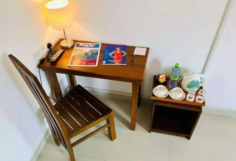 Deluxe Kolmen Hengen Huone, Villa Key 2 Ceylon