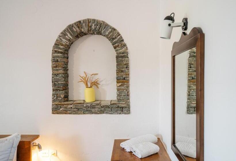 סטודיו סטנדרטי נוף לים, Cape Napos