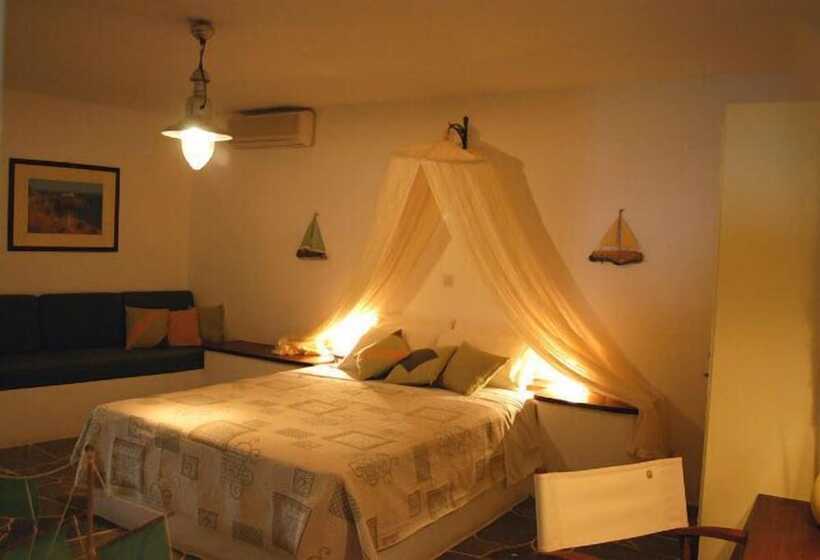 סטודיו סטנדרטי נוף לים, Cape Napos