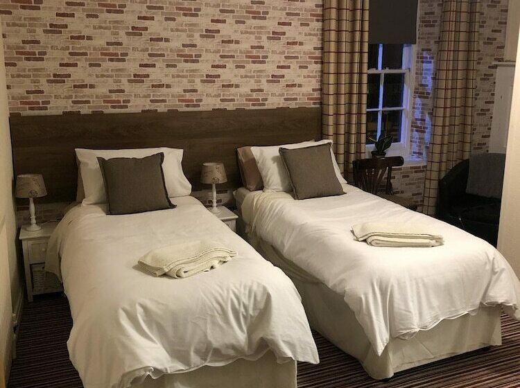 スタンダードルーム, The Cricketers Arms