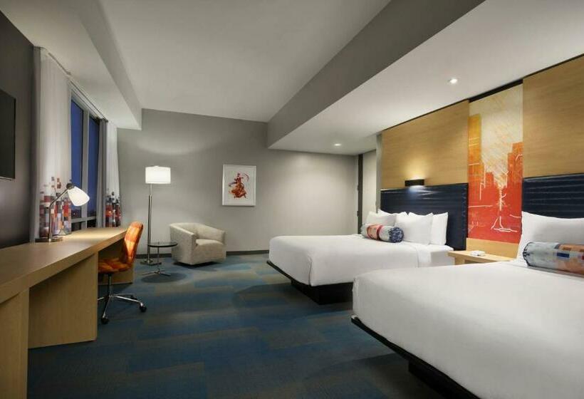 带特大床的标准间, Aloft Columbia Downtown
