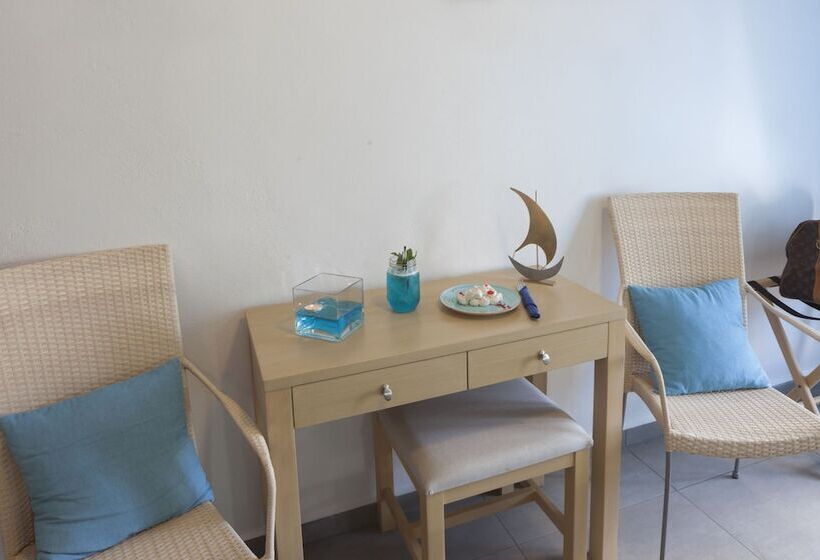 اتاق استاندارد با چشم‌انداز, Blue Harmony