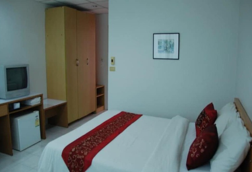 חדר סטנדרט, Central Place