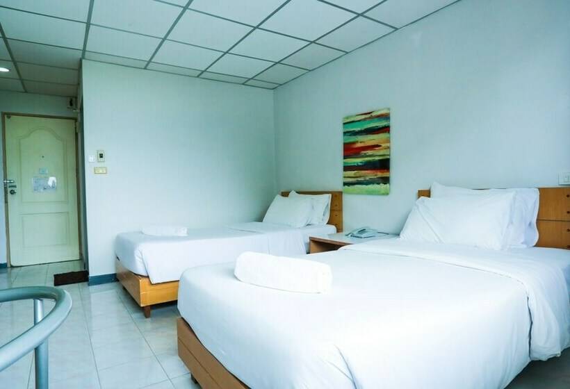 חדר סטנדרט, Central Place