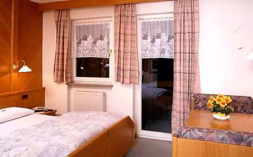 Perhehuone, Cirelle Suite&spa