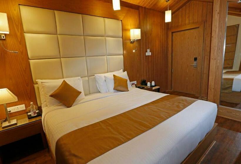 חדר דלוקס, Clarks Inn Srinagar