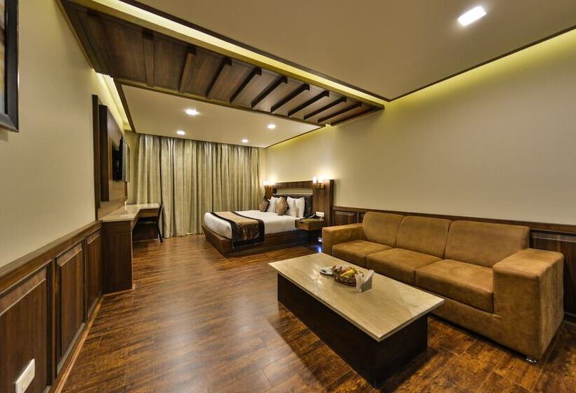 חדר דלוקס, Clarks Inn Srinagar