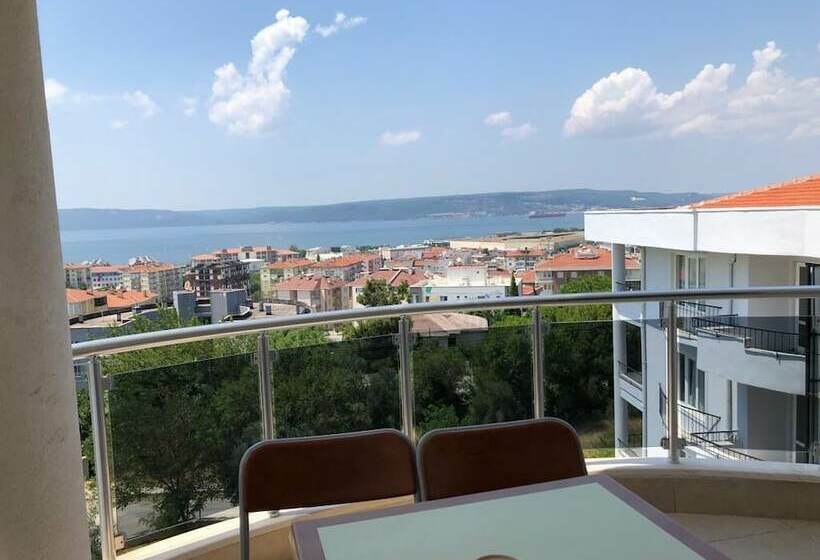 سوییت با چشمانداز باغ, Dort Mevsim Suit