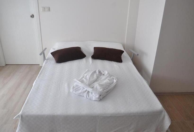 مجموعه ویستا شهر, Dort Mevsim Suit