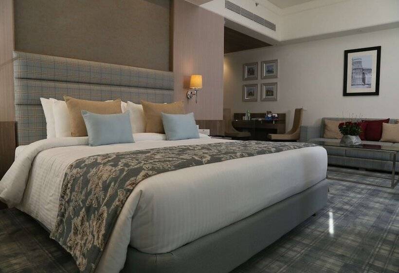 Premium Room, Efcee Sarovar Premiere Bhavnagar
