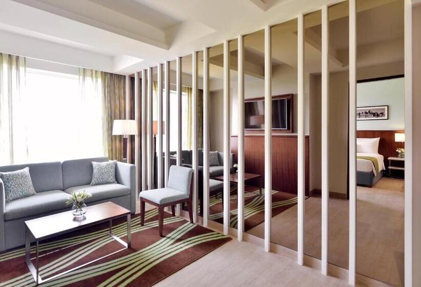 スイート, Fairfield By Marriott Indore