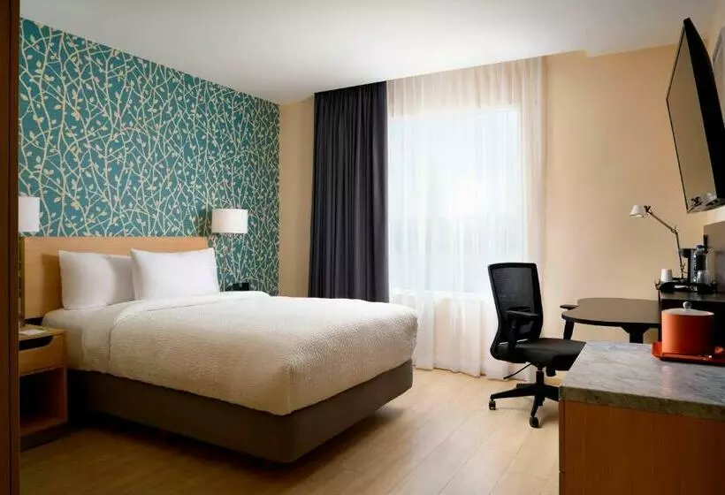 キングサイズベッドのスタンダードルーム, Fairfield Inn & Suites By Marriott Nogales