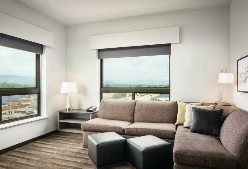 キングサイズベッドのスイートルーム, Hyatt House Anchorage