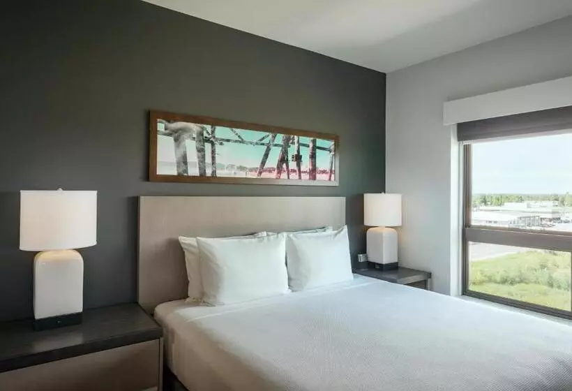 キングサイズベッドのスタンダードルーム, Hyatt House Anchorage