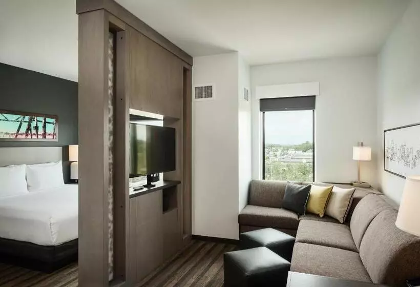 キングサイズベッドのスタンダードルーム, Hyatt House Anchorage