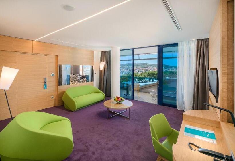 豪华套房, Olympia Sky