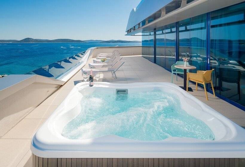 3침실 스위트, Olympia Sky