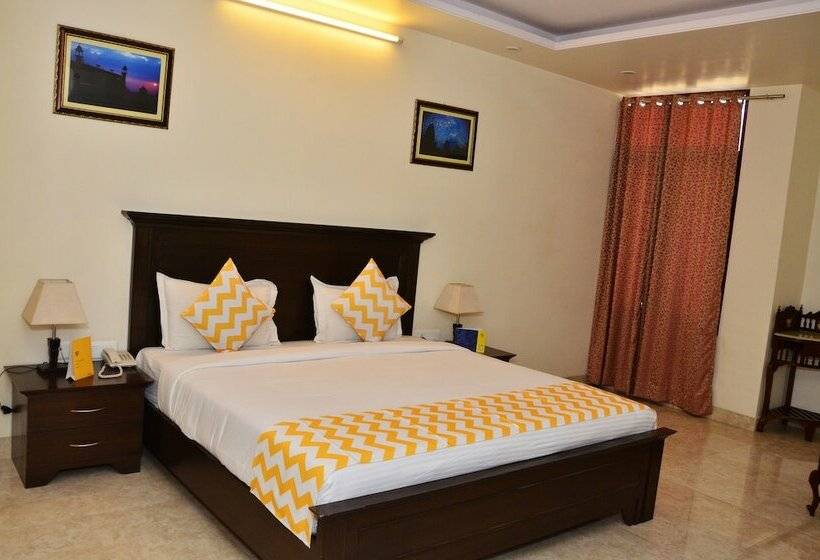 Deluxe Rum, Raj Regency