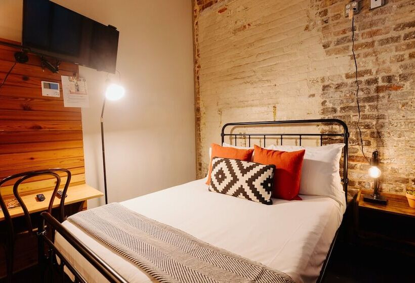 이코노미 룸, Catahoula Hotel New Orleans