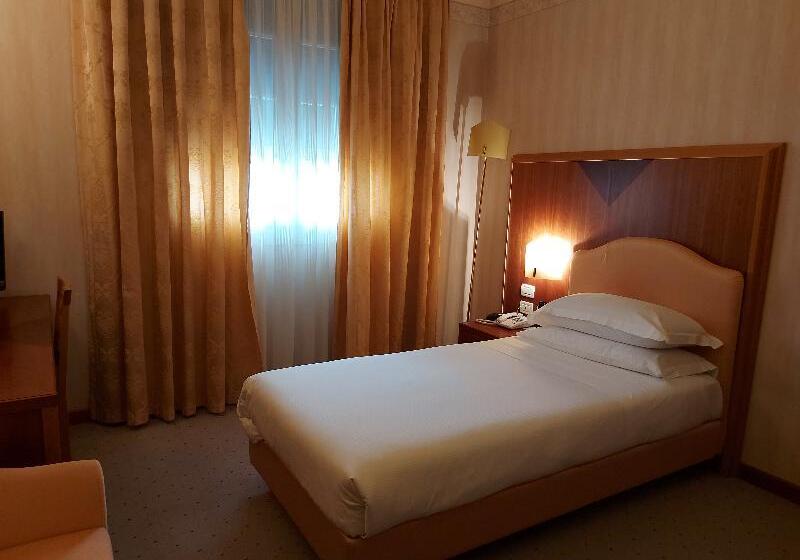 이코노미 룸, Catahoula Hotel New Orleans