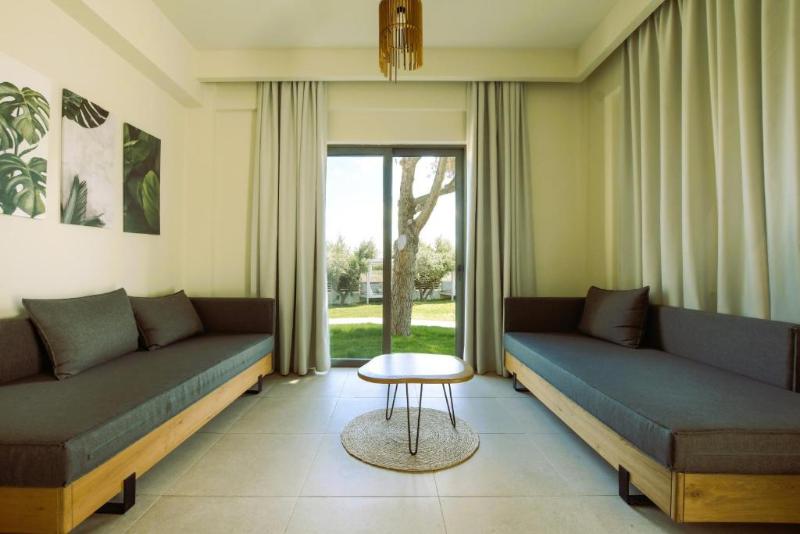 סוויטה עם בריכה, Malena Hotel & Suites   Adults Only By Omilos Hotels