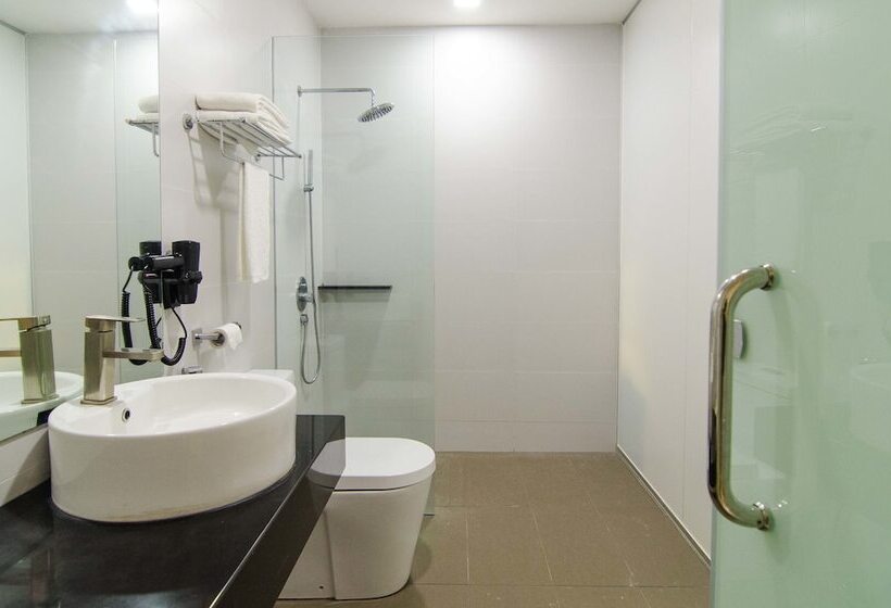 اتاق لوکس خانوادگی, Mornington Hotel Bukit Permata