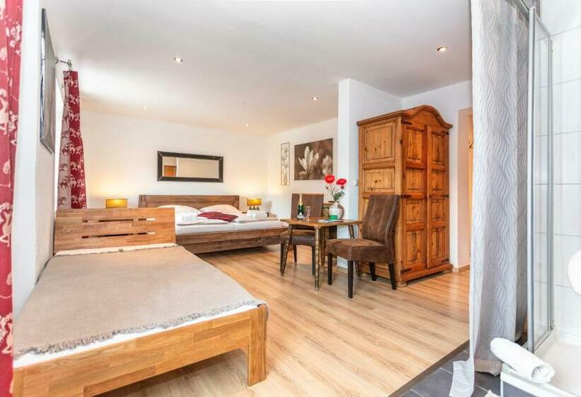 スタンダードトリプルルーム, Landgasthof Fürstenbrunn