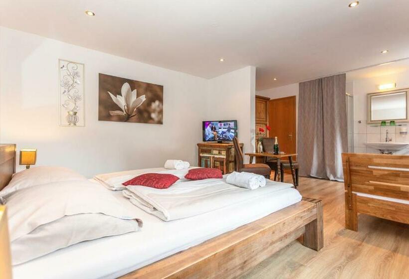 スタンダードトリプルルーム, Landgasthof Fürstenbrunn