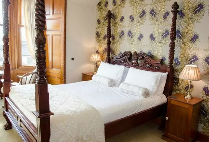 اتاق استاندارد با تخت بزرگ, Strathallan Bed And Breakfast