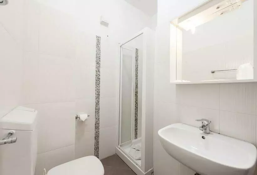 اتاق استاندارد با بالکن, Regina Hotel E Ristorante