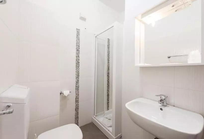 اتاق سوپریور با بالکن, Regina Hotel E Ristorante