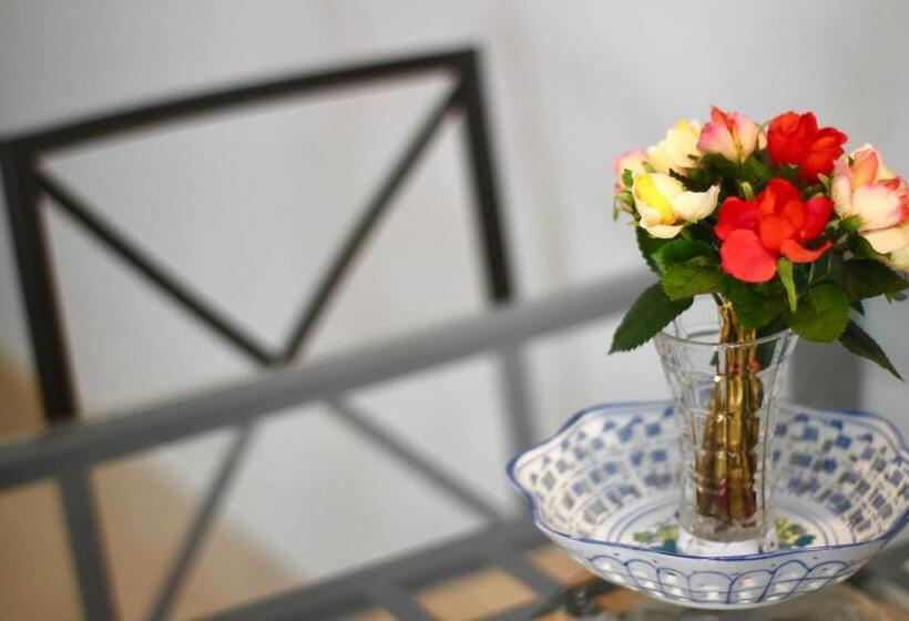 스탠다드 스튜디오 킹침대, Sweet Dreams B&b La