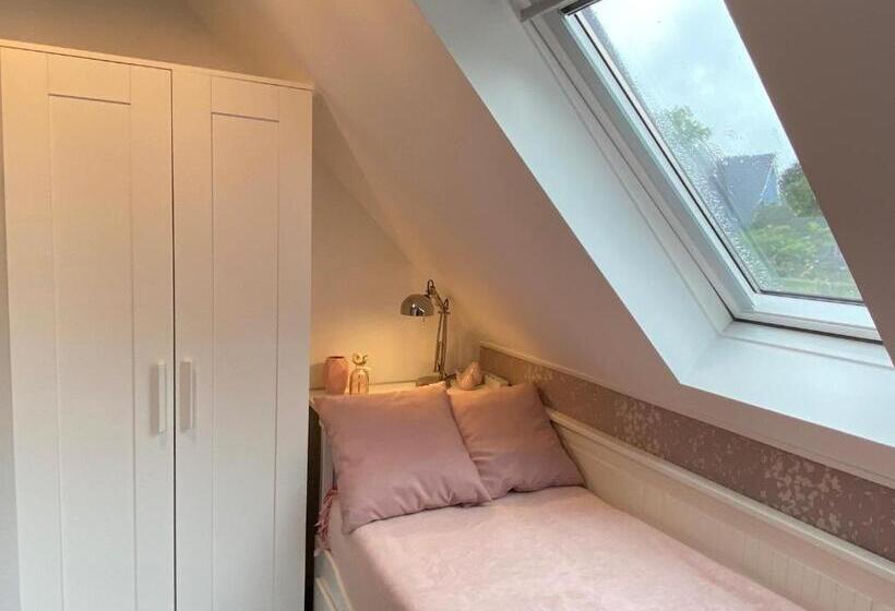 Апартаменты 1 Спальня Вид на Сад, B&b Worpsweder Blick