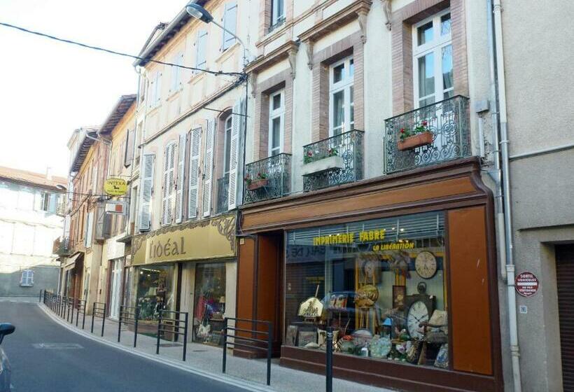 Номер Стандарт, Au Nid De La Madeleine