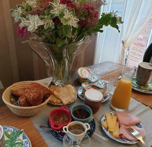Номер Стандарт, Au Nid De La Madeleine