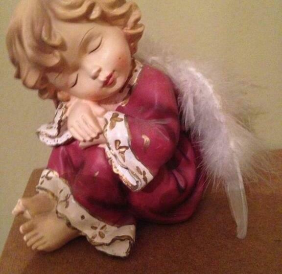 Номер Стандарт, Aux Pierres Magiques