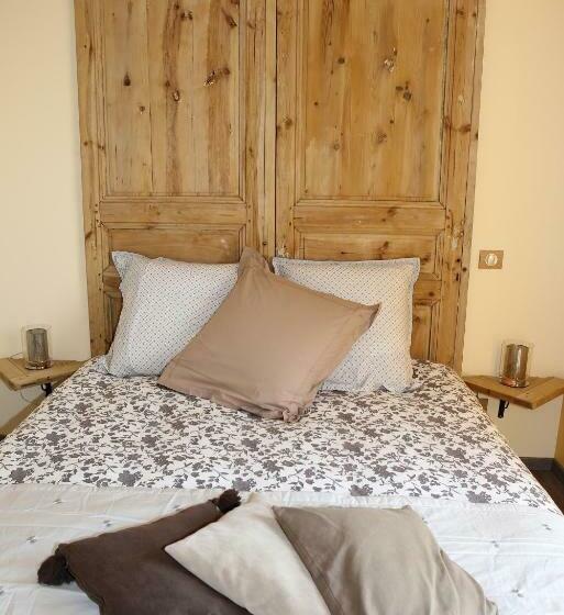 マウンテンビュースタンダードルーム, Aux Pierres Magiques