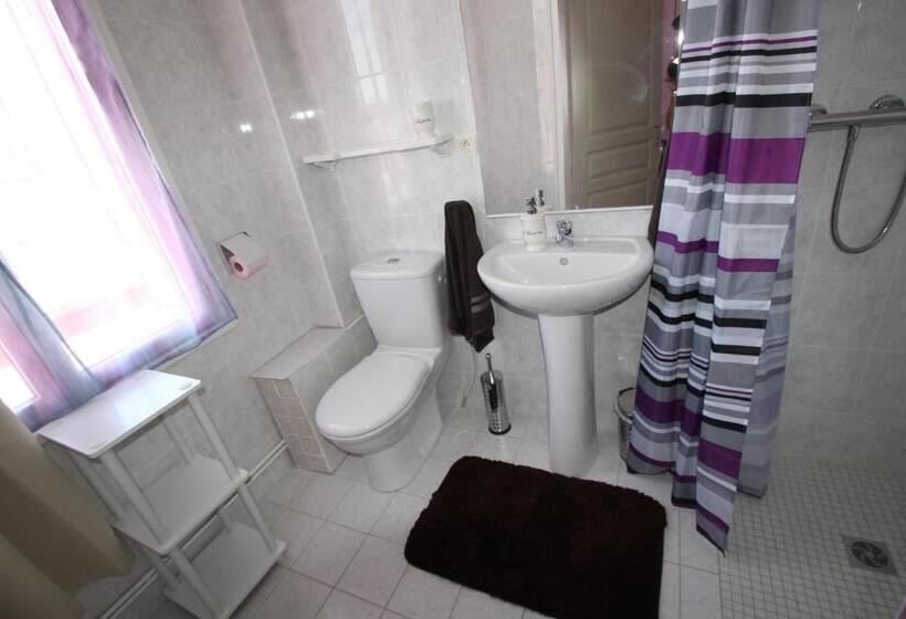 Номер Стандарт, Domaine Des Roses