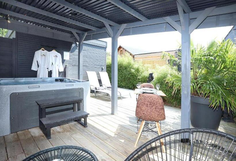 자쿠지 스위트, Gites D'armor