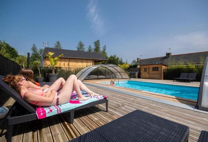 자쿠지 스위트, Gites D'armor