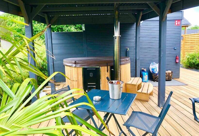 자쿠지 스위트, Gites D'armor