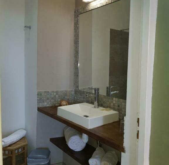 Номер Стандарт Вид на Море, Maison Bella Vista