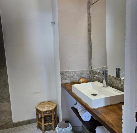 Номер Стандарт Вид на Море, Maison Bella Vista