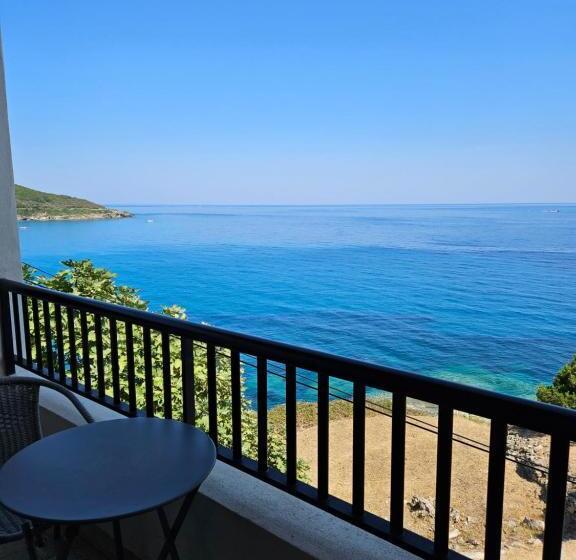 Дом 4 Спальни, Maison Bella Vista